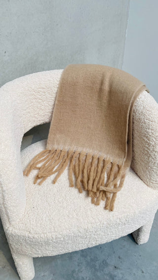 COLD COMFORT SCARF - BEIGE