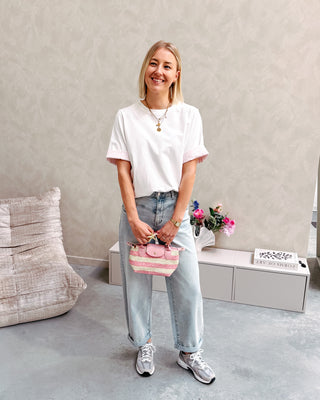 ROSÉ DETAIL TEE - By Lenz