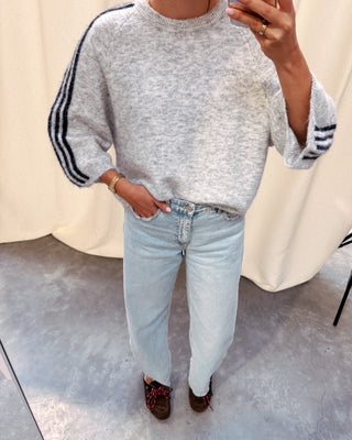 ADI KNIT - GREY