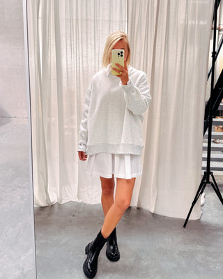 BETTER BASICS SWEATER - By Lenz