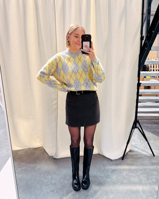 CLUELESS CHECK KNIT - By Lenz