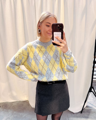 CLUELESS CHECK KNIT - By Lenz