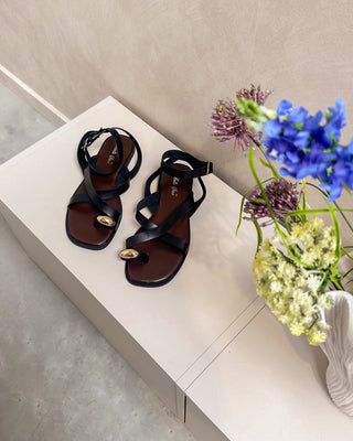ECLIPSE BLACK SLIPPERS - By Lenz