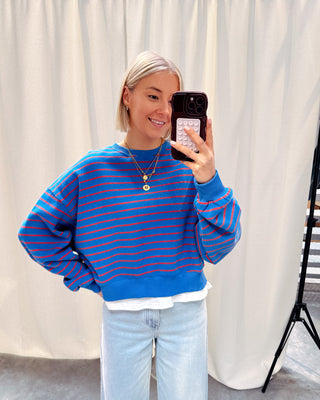 BLUEBERRY KISS SWEATER - By Lenz