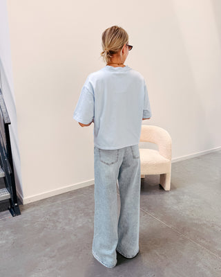 BRANDY CROPPED TEE - LIGHT BLUE - By Lenz