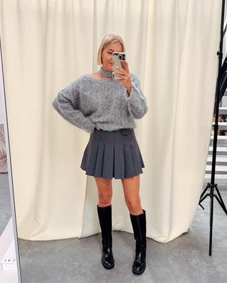 PRETTY PLEATS SKIRT - GREY