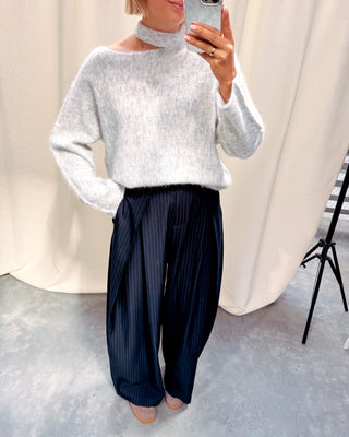 TRUDY KNITTED LONGSLEEVE - LIGHT GREY