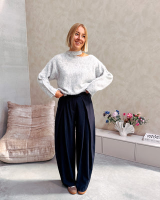 TRUDY KNITTED LONGSLEEVE - LIGHT GREY
