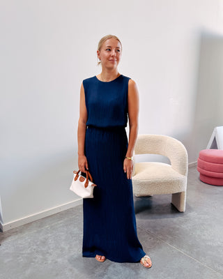 VIOLETTE IN NAVY BLUE SUMMER SET