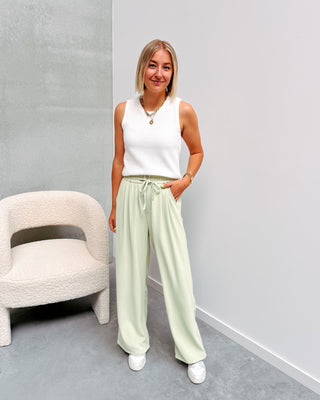 PISTACHIO COMFY PANT