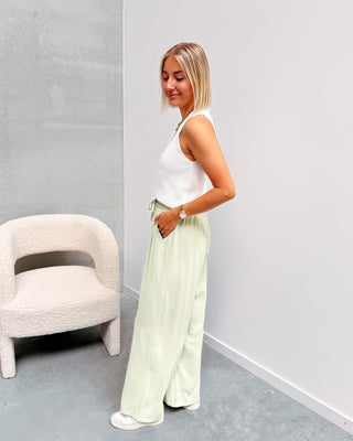 PISTACHIO COMFY PANT