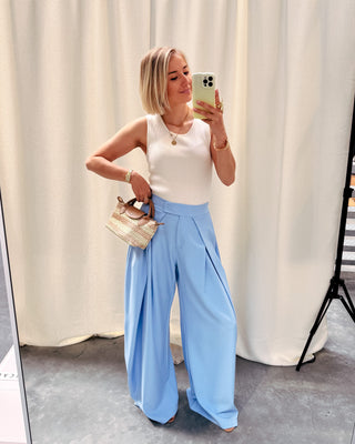 COASTAL CHIC PANTS - LIGHT BLUE - By Lenz