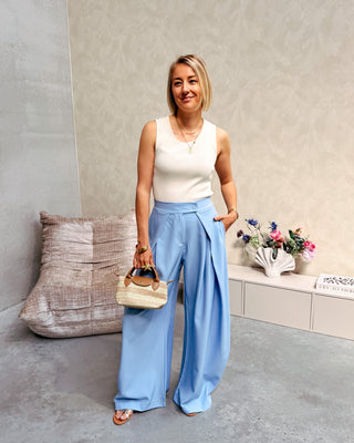 COASTAL CHIC PANTS - LIGHT BLUE - By Lenz