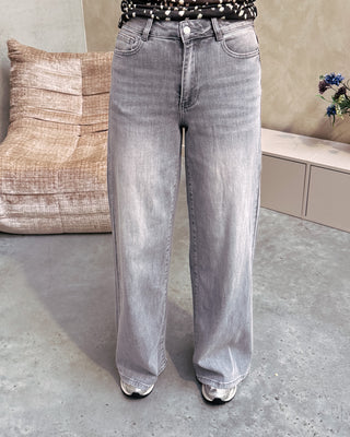 GREY DAYS DAD FIT JEANS - By Lenz