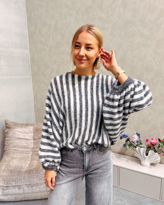 SNUGGLE STRIPES KNIT - GREY - By Lenz