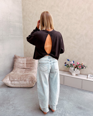 REMI OPEN BACK TEE - BROWN
