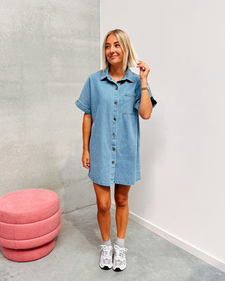 DORA DENIM DRESS - LIGHT BLUE