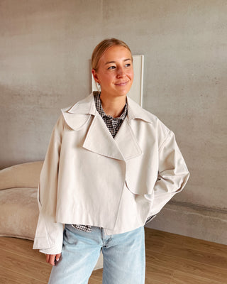 COCO CROPPED TRENCH JACKET - BEIGE