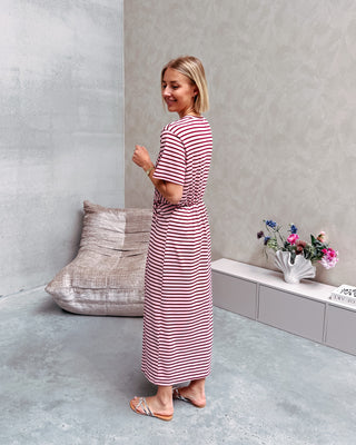 ELLIE KNOT DRESS - PINK/BURGUNDY - By Lenz