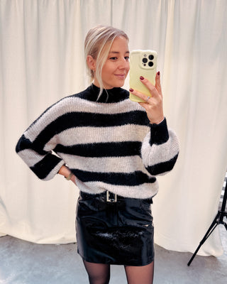 LOLA WINTER KNIT - BLACK/CREAM - By Lenz