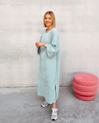 LOT VELOURS TSHIRT DRESS - TURQUOISE - By Lenz