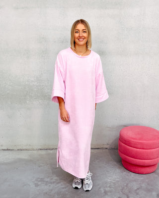 LOT VELOURS TSHIRT DRESS - LIGHT PINK - By Lenz