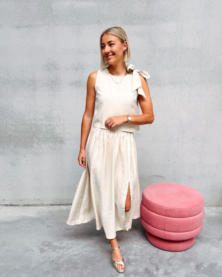 THE LINEN CREAM SKIRT - By Lenz