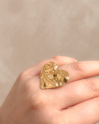 STATEMENT HEART RING - GOLD - By Lenz