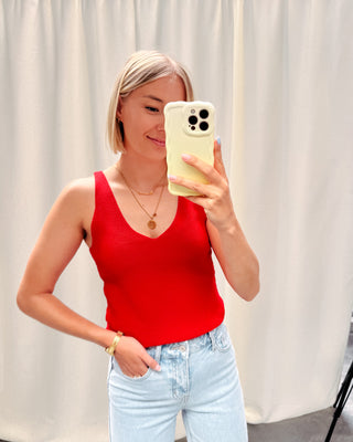 SUMMER STAPLE TOP - RED - By Lenz