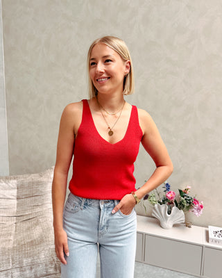 SUMMER STAPLE TOP - RED - By Lenz