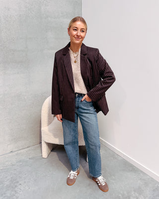 KIRSTEN BLAZER - PINSTRIPE/CAFÉ