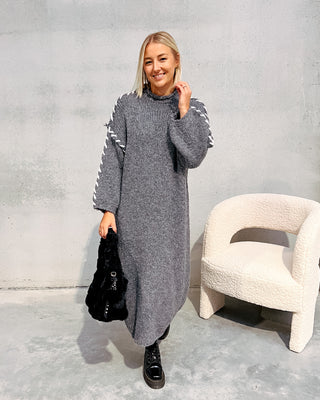 HANNA COMFY KNITTED DRESS - GREY - By Lenz