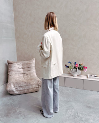 AUDRINA OVERSIZED BLAZER - By Lenz