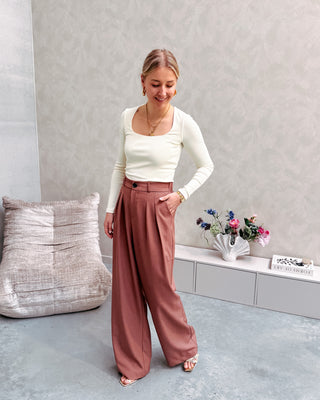 ROMANIE CHESTNUT TROUSERS - By Lenz