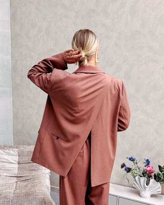 ROMANIE CHESTNUT BLAZER - By Lenz