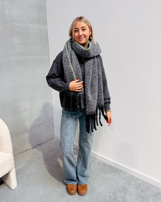 COLD COMFORT SCARF - GREY