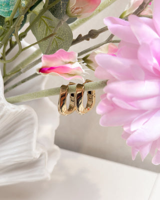 RECTANGLE HOOP EARRINGS - GOLD - By Lenz