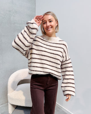 LATTE LINES KNIT