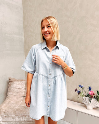 MACY DENIM DRESS - LIGHT BLUE - By Lenz