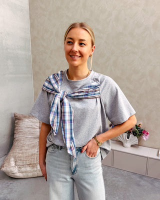 SWEET BOW TEE - GREY - By Lenz