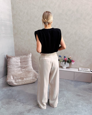 POWER SHOULDER TOP - BLACK - By Lenz