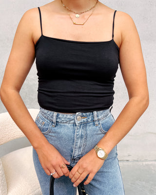 BLACK STRAPPY CROP TOP - By Lenz